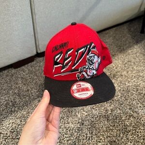 Cincinnati Reds Red and Black Snapback Hat